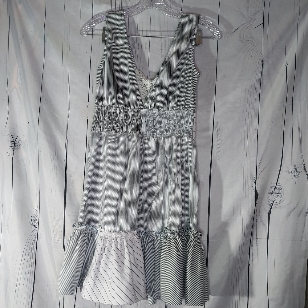 Mur Mur Sleeveless Boho V-Neck Striped 100% Cotton Ruffled Coastal Dress - Picture 9 of 14